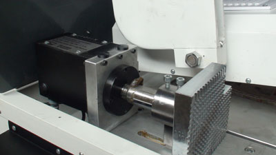 Automatic sample fixture for cutting machine