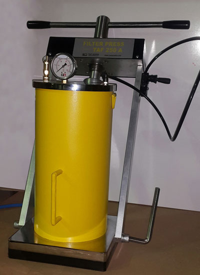 Laboratory PRESSURE FILTER  Model : TAF -250 A